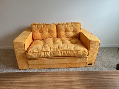 MAXYOYO Convertible Sofa Bed - Pull Out Loveseat Sleeper Sofa, Orange