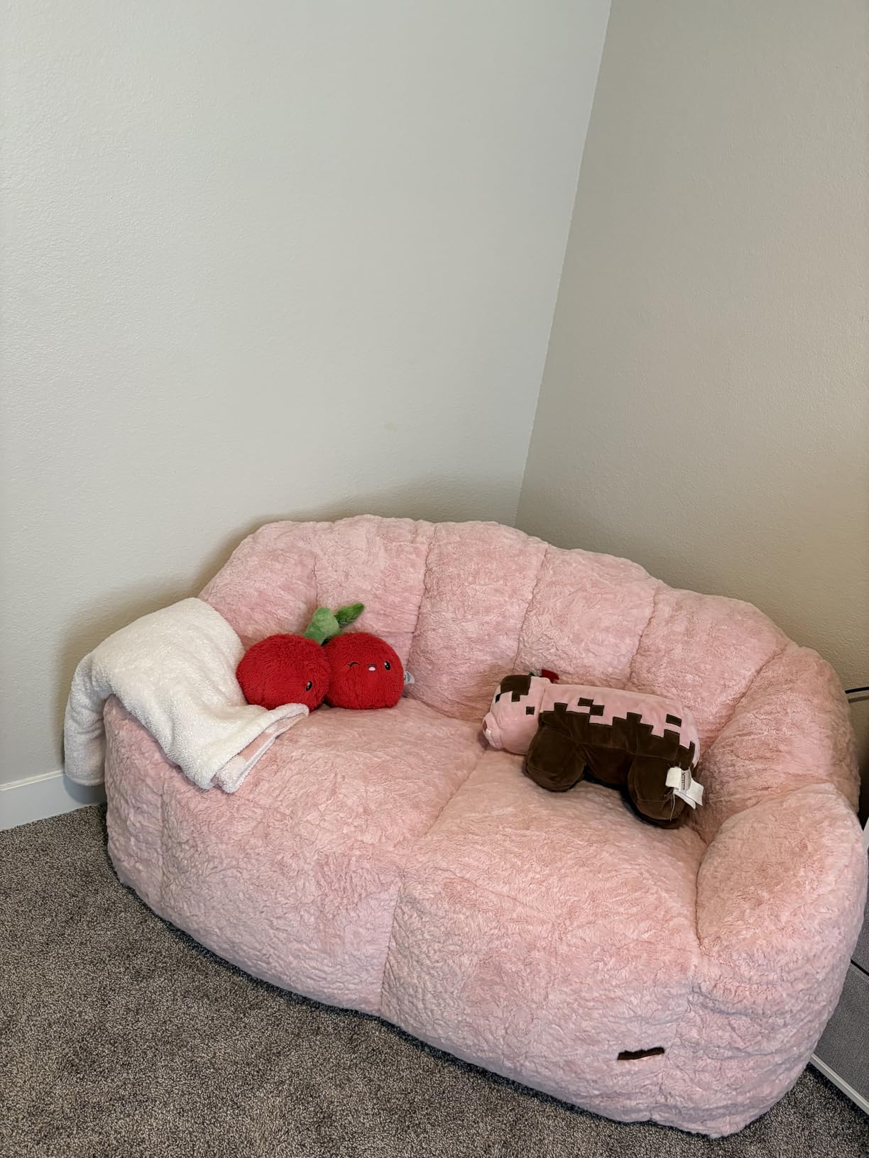 MAXYOYO Bean Bag Chair, Ultra Soft Faux Fur Loveseat Floral Petal Back Sofa for Adults, Double Size (Pink)