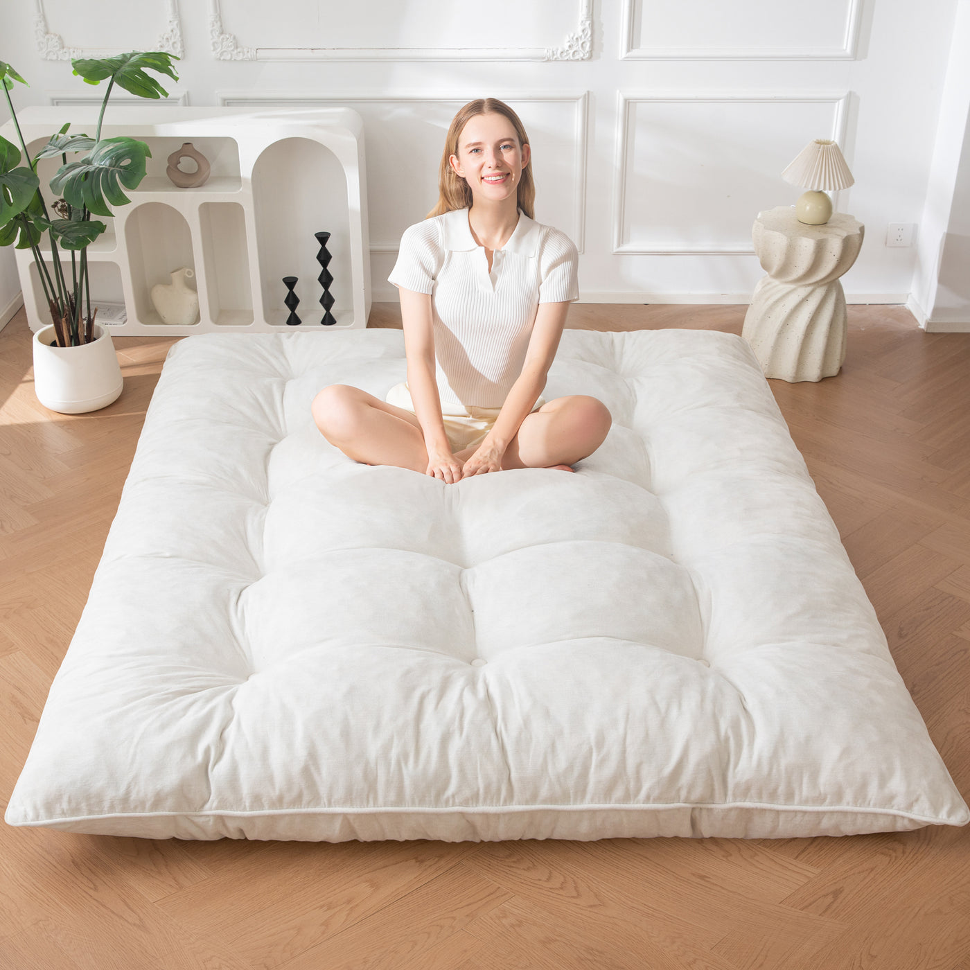 MAXYOYO Floor Futon Mattress, 6 Inch Tufted Folding Mattress with Chenille Fabric, Floor Sofa Bed Guest Couch Bed for Adults, Beige