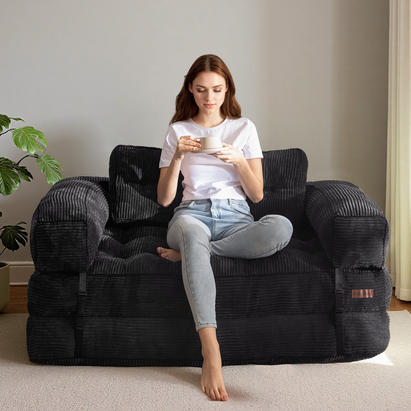 MAXYOYO 2-Seat L-Shaped Sofa Bed – Folding Sleeper Couch with Armrest for Cozy Living, Black