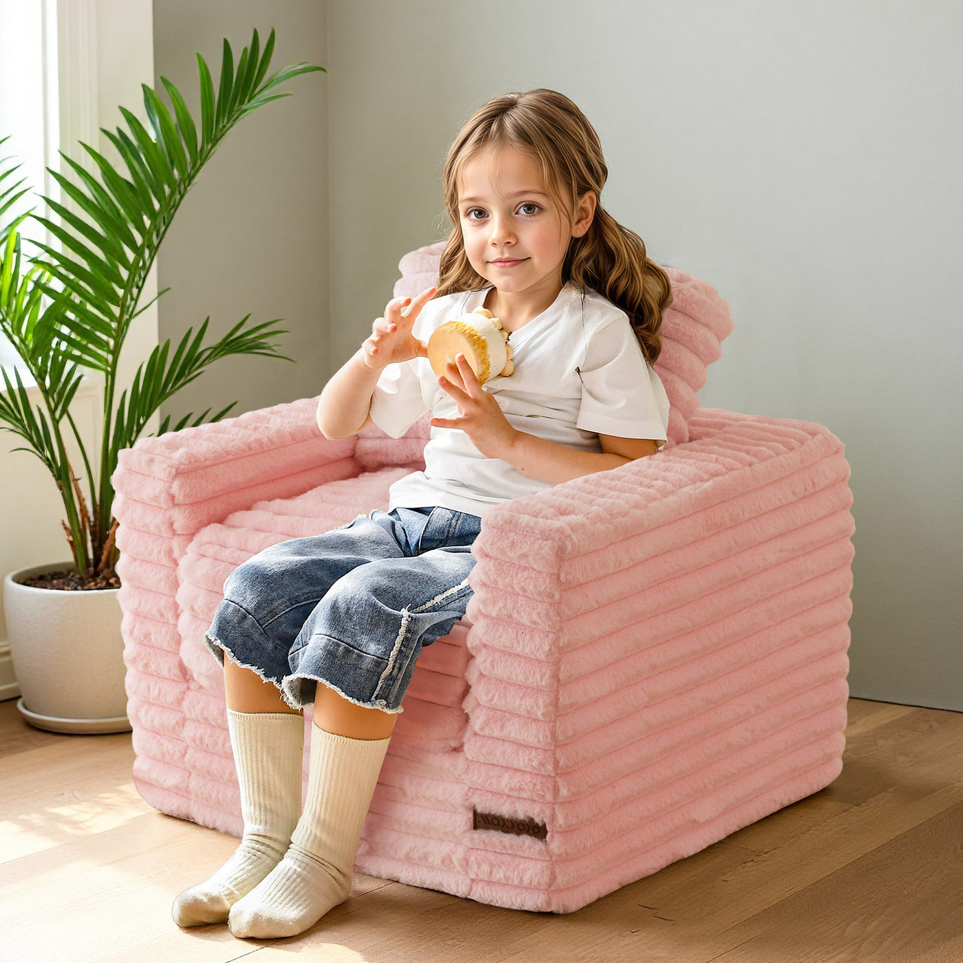 MAXYOYO Kids Bean Bag Chair - Comfy Faux Fur Bean Bag Sofa with Filler with Pillows and Armrests, Pink