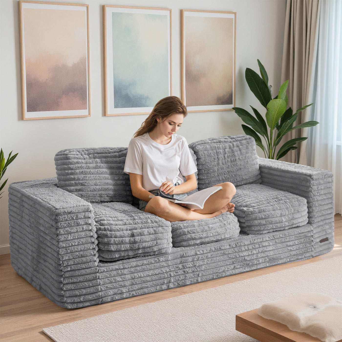 MAXYOYO 3-Seater Faux Fur Sofa – Fluffy Boneless Couch with Pillows in a Box, Faux Fur Lounge, No Assembly