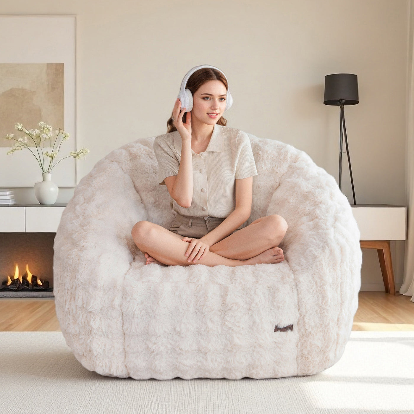 MAXYOYO Giant Bean Bag Chair for Adults, Faux Fur Shell-Shaped Floor Couch