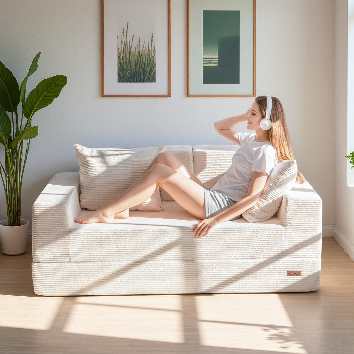 MAXYOYO Convertible Loveseat Sofa Bed – Corded Foldable Floor Recliner with Cup Holders, Beige