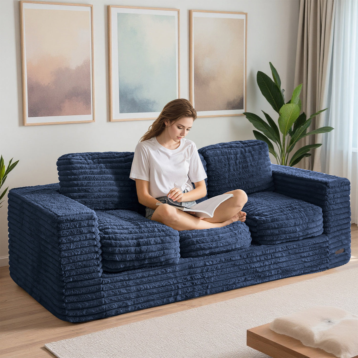 MAXYOYO 3-Seater Faux Fur Sofa – Fluffy Boneless Couch with Pillows in a Box, Faux Fur Lounge, No Assembly