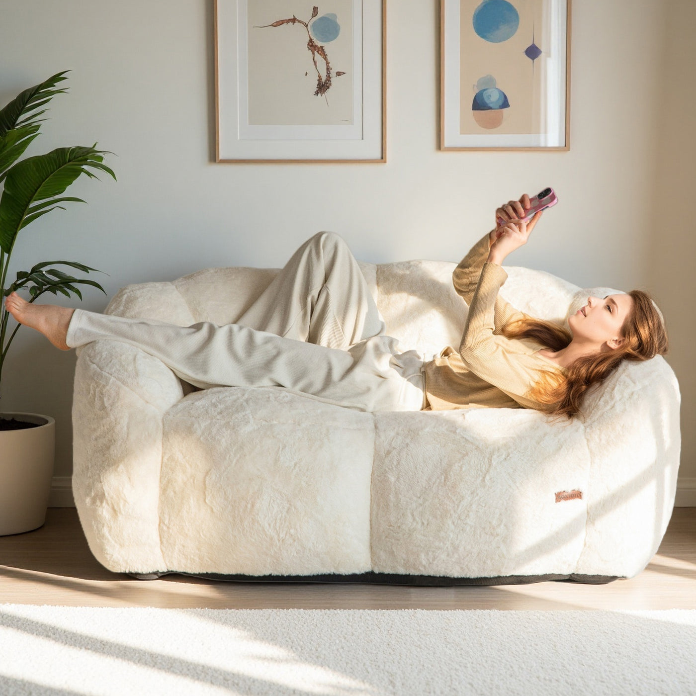 MAXYOYO Bean Bag Chair, Ultra Soft Faux Fur Loveseat Floral Petal Back Sofa for Adults, Double Size (Beige)