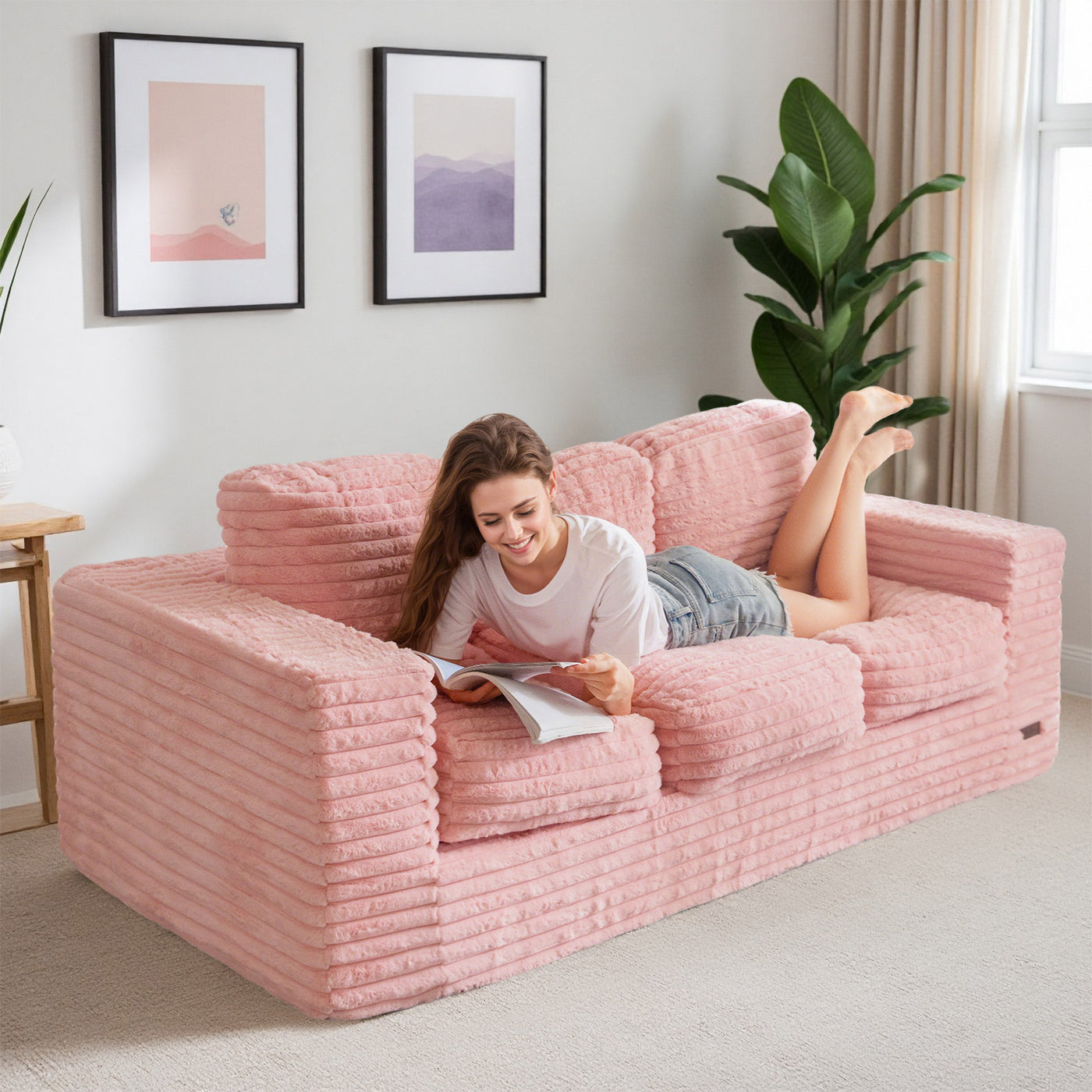 MAXYOYO 3-Seater Faux Fur Sofa – Fluffy Boneless Couch with Pillows in a Box, Faux Fur Lounge, No Assembly