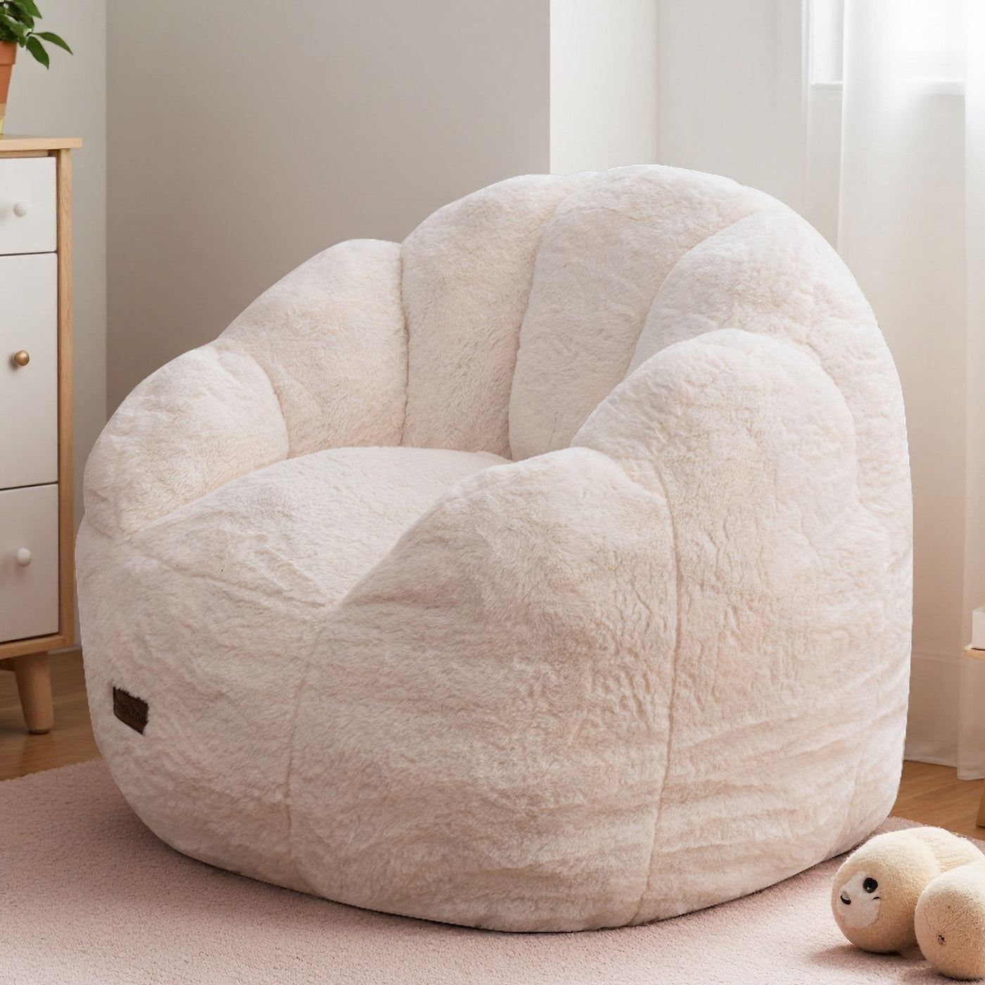 MAXYOYO Kids Bean Bag Chair, Floral Shaped Bean Bag Sofa, Plush Faux Fur Toddler Couch with Petal Backrest for Boys Girls, Stuffed Cozy Sofa for Nursery, Bedroom, Beige